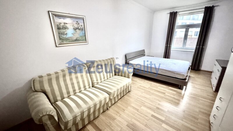 1+1/32/m2/terasa/Plzeňská/Smíchov/Praha 5/ Smíchov/Plzeňská/po rekonstrukci