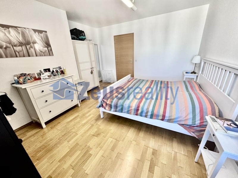 2+kk/83m2/sklep/Praha 5/Smíchov/Karla Engliše/zařízen/