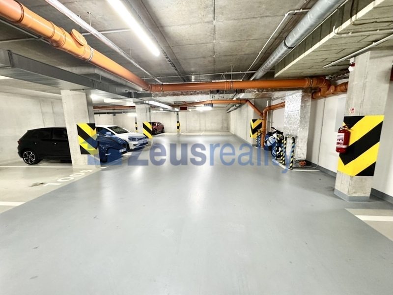Garážové stání/15m2/Laponská/Praha 9/Hloubětín