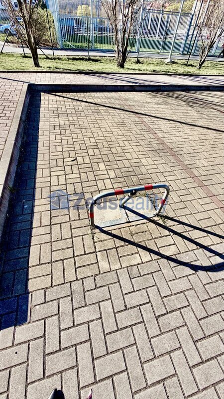 Venkovní parkovací stání/13m2/Praha 9/Vysočany/Ocelářská/