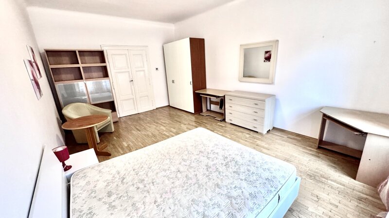 1+1/41m2/Plzeňská/Smíchov/Praha 5/zařízen/blízko METRA stanice Anděl/po rekonstrukci/