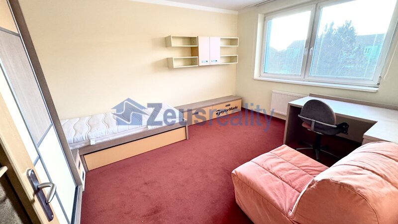 Rodinný dům 4+1/119m2/zahrada 120m2/Praha 9/Ůjezd nad Lesy/Čelkovická/částečně vybaven