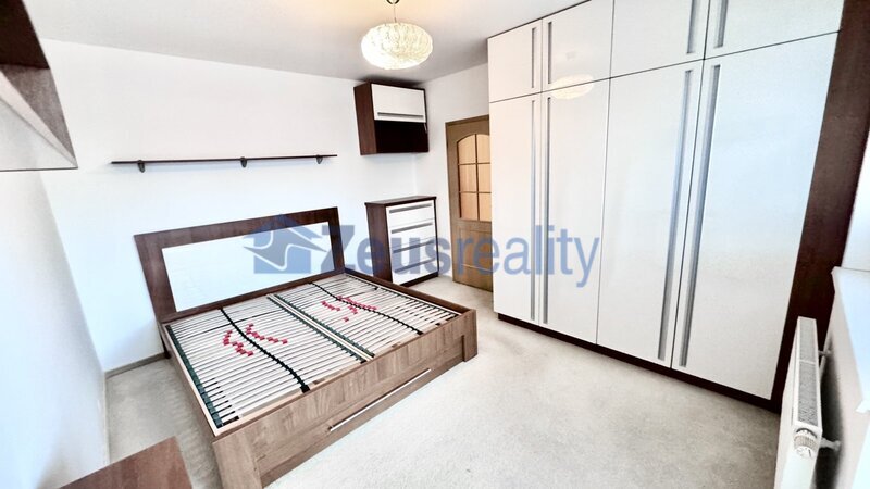 Rodinný dům 4+1/119m2/zahrada 120m2/Praha 9/Ůjezd nad Lesy/Čelkovická/částečně vybaven