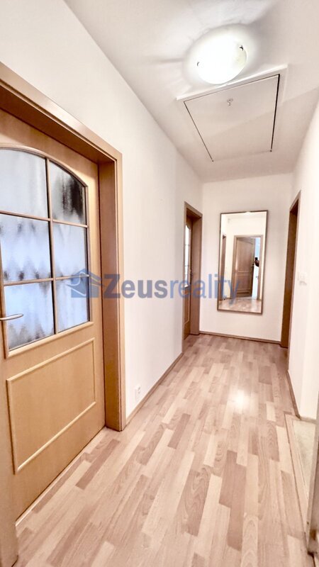 Rodinný dům 4+1/119m2/zahrada 120m2/Praha 9/Ůjezd nad Lesy/Čelkovická/částečně vybaven