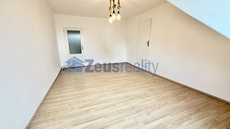 3+1/100m2/Sokolovská/Praha 9/Vysočany/částečně vybaven