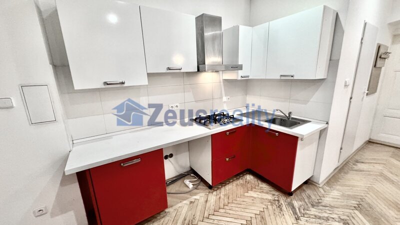 1+1/41m2/Plzeňská/Smíchov/Praha 5/zařízen/blízko METRA stanice Anděl/po rekonstrukci/