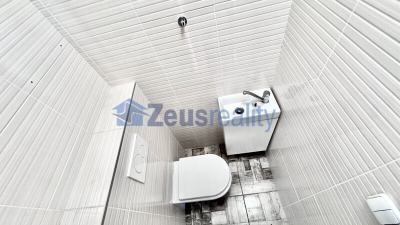 Obchod/1místnost/16m2/Drahobejlova/Praha 9/Vyšočany