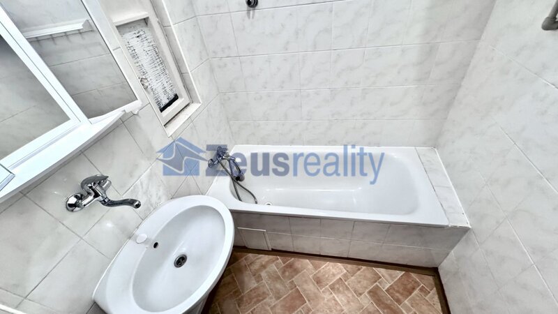 2+KK/48m2/Praha 8/Libeň/Ronkova/U METRA/část. vybaven/