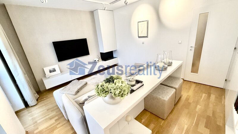4+KK/balkon/123m2/Rozmarýnova/Brandýs nad Labem/zařízen
