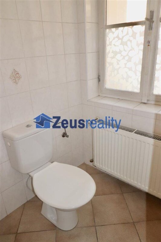 2+KK/balkon/48m2/Lípová/Nové Město/Praha 2/zařízen/u metra a tramvaje