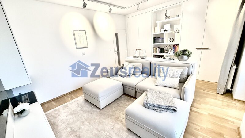 4+kk/balkon/123m2/Rozmarýnova/Brandýs nad Labem/zařízen