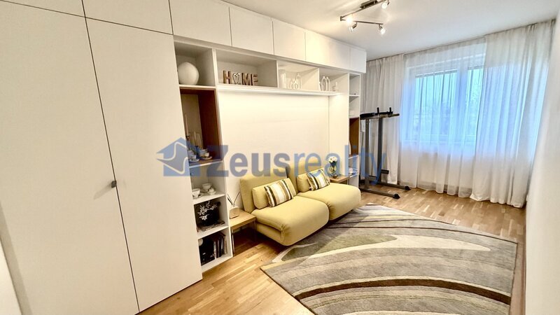 4+kk/balkon/123m2/Rozmarýnova/Brandýs nad Labem/zařízen