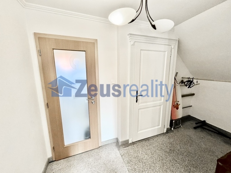 4+KK/92m2/Praha 10/Pod strání/Strašnice/zařízen