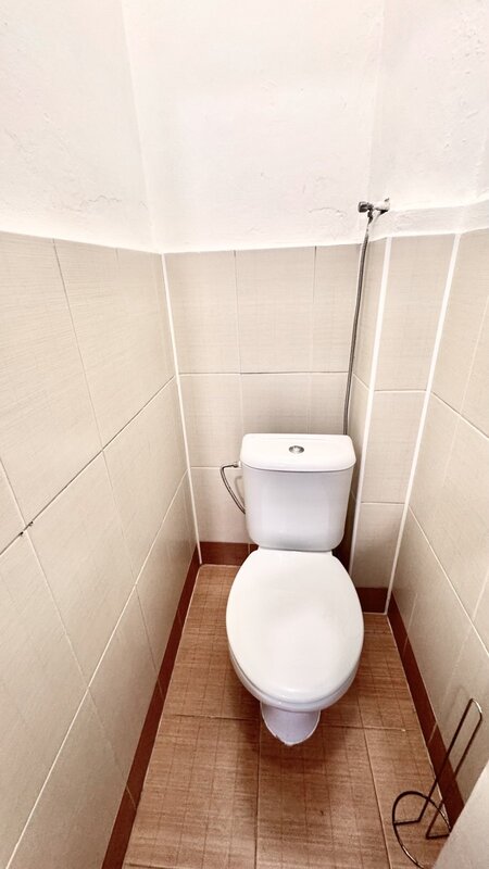 3+KK/balkon/komora/95m2/Na veselí/Nusle/Praha 4/částečně zařízeno/u tramvaje a metro