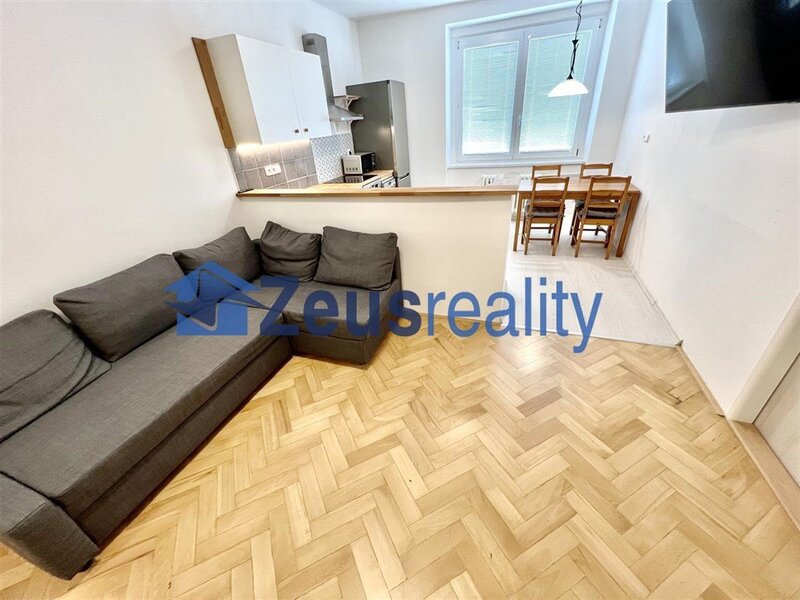 2+1/65m2/sklep/Podolí/Na klaudiánce/P-4/vybaven komplet