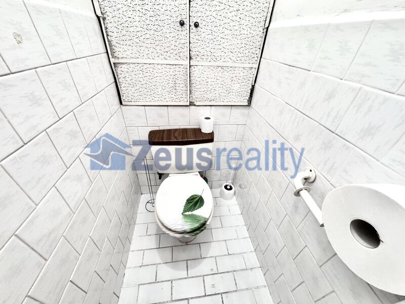 Pokoj v bytě 3+1/komora/Praha 9 /Černý Most/Vybíralova /zařízen/u metra