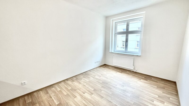 1+KK/22m2/Praha 4/Nusle/V podluží/zařízen častečně/