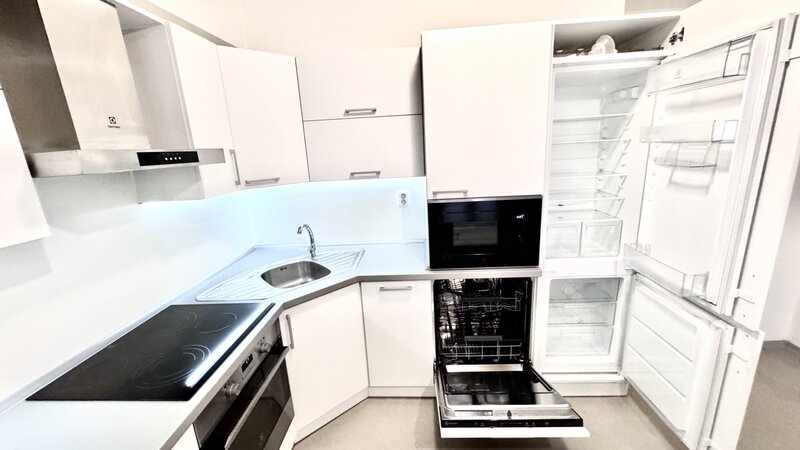 1+1/47m2/Praha 3/Žižkov/Ondříckova/po rekonstrukci/u metra/část.žařizen/