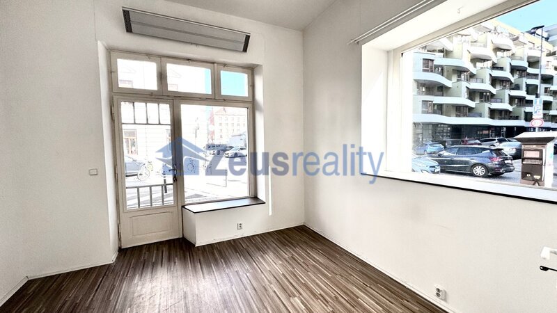 Kancelář/1místnost/16m2/Drahobejlova/Praha 9/Vyšočany