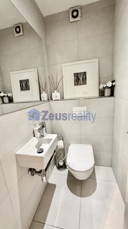 3+1/balkon/123m2/Rozmarýnova/Brandýs nad Labem/zařízen