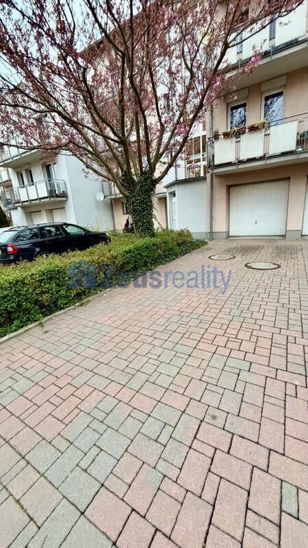 3+1/balkon/123m2/Rozmarýnova/Brandýs nad Labem/zařízen