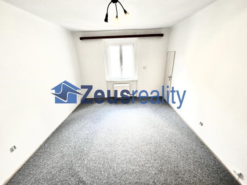 1+KK/26m2/Ronkova/Praha 8/částečně zařízen/