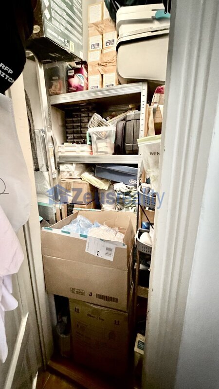 3+KK/66m2/Drahobejlova/Praha 9/Vysočany/částečně vybaven