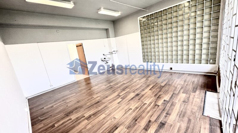 Obchodní prostor/39m2/Hrusická/Spořilov/Praha 4/nevybaveno