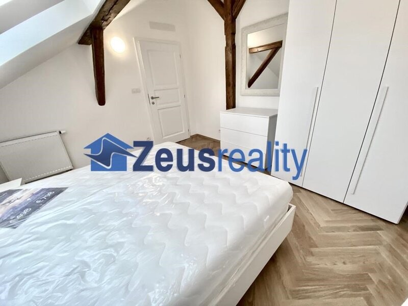 2+KK/59m2/P-2/Nové Město/Vyšehradská/Praha 2/zařízen/