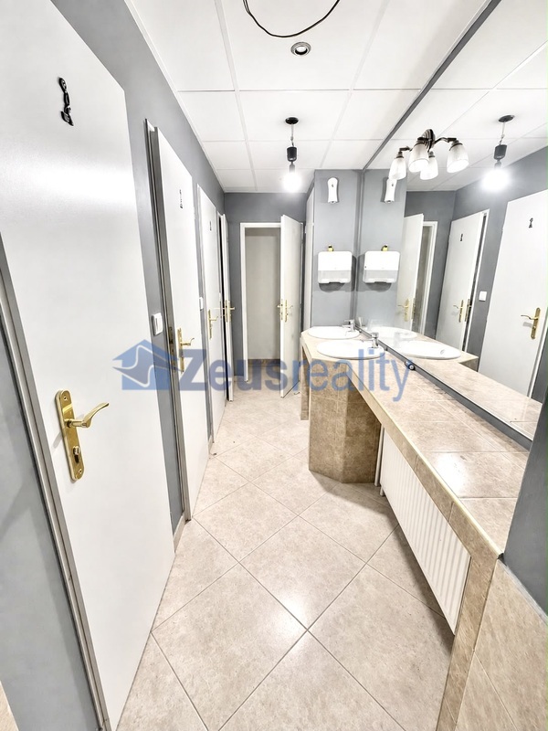 Obchodní prostor/170m2/Zborovská/Praha 5/Malá Strana