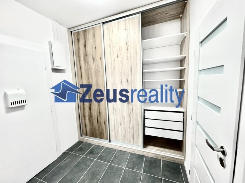 2+KK/50m2/Pelhřimovská/Praha 4/Michle/po rekonstrukci/