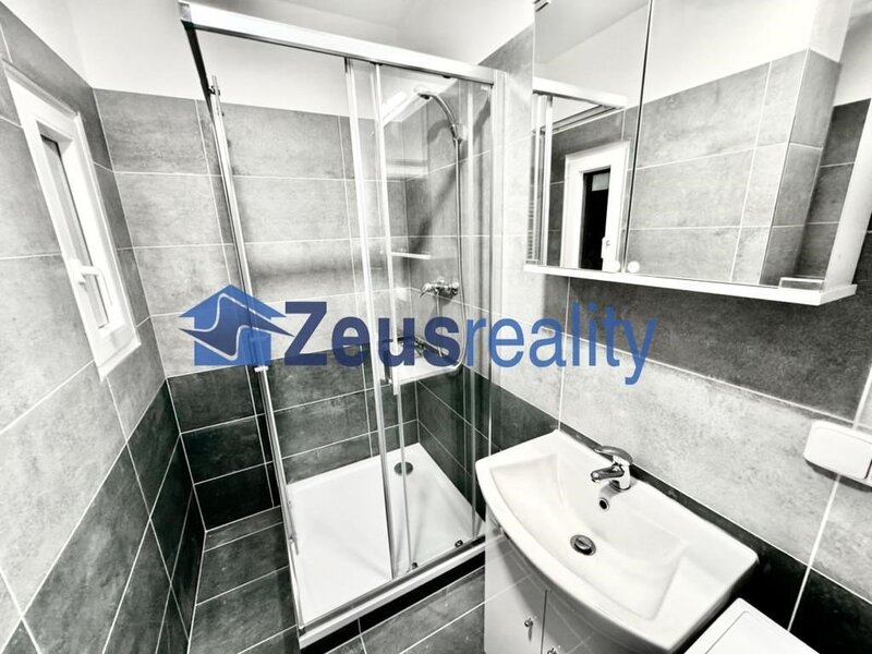 2+KK/50m2/Pelhřimovská/Praha 4/Michle/po rekonstrukci/