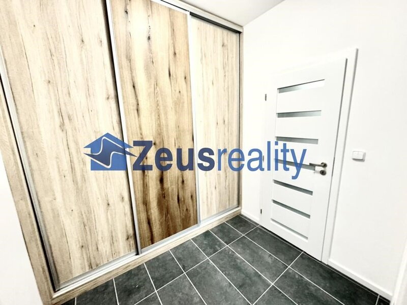 2+KK/50m2/Pelhřimovská/Praha 4/Michle/po rekonstrukci/