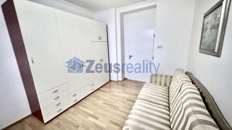 2+KK/32/m2/terasa/Plzeňská/Smíchov/Praha 5/ Smíchov/Plzeňská/po rekonstrukci