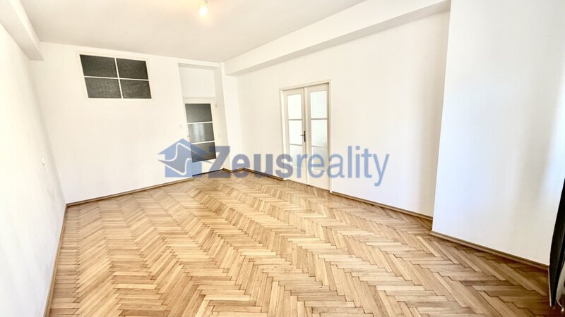 4+KK/116m2/Praha 3/Žižkov/Ondříckova/po rekonstrukci/u metra/částečně zařízen